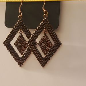 4/$10 Dusky Dunes Copper Earring